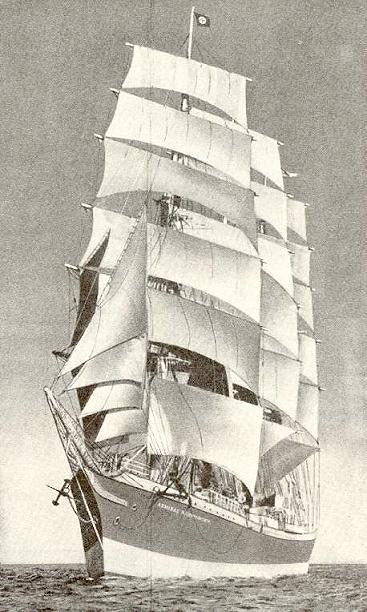 Admiral Karpfanger.jpg (34485 bytes)