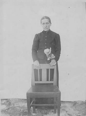 Anna Kreeta Bulldra.jpg (10614 bytes)