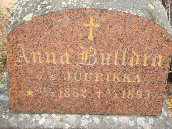 Anna Bulldra.JPG (174002 bytes)