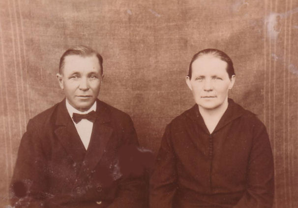 Antti ja Maria Mikkola.jpg (41587 bytes)