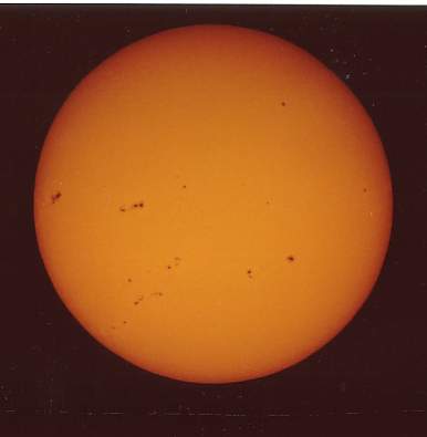 Auringon kierto1.jpg (8175 bytes)