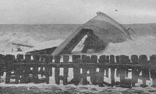 City of Benaresin hylky.jpg (82638 bytes)