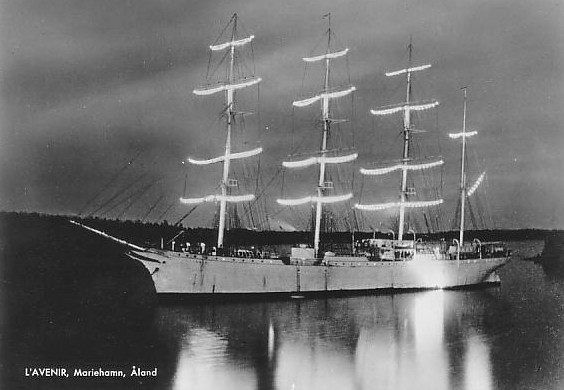 L'Avenir Maarianhaminassa.jpg (50595 bytes)