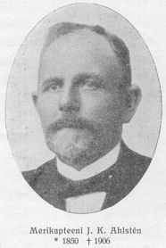 Merikapteeni Ahlsten.jpg (9440 bytes)