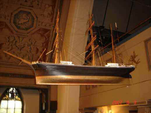 Tjerimain pienoismalli 1.jpg (24539 bytes)