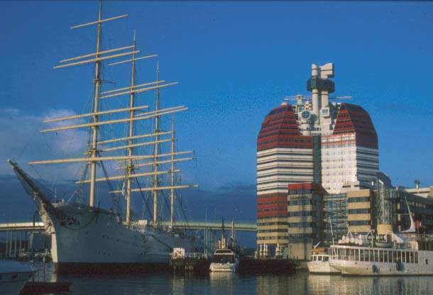 Viking museolaivana.jpg (30976 bytes)